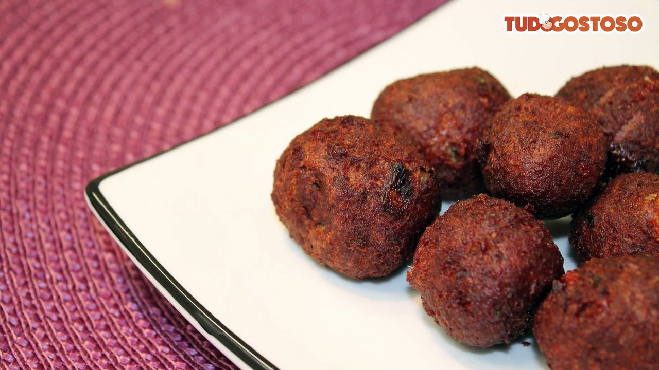 Bolinho de carne moída fácil