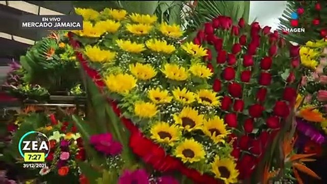 Así la venta de flores en el Mercado Jamaica este fin de año