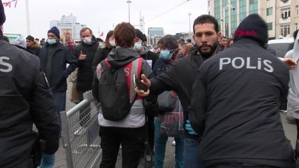 TAKSİM'DE YENİ YILA SAATLER KALA POLİS TEK TEK ARADI