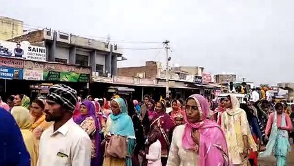 सिख समाज ने नगर कीर्तन, उमड़ा आस्था का सैलाब। देखे वीडियो