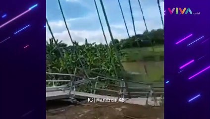 Jembatan Mewah di Desa Tambakboyo Sukoharjo Ambrol