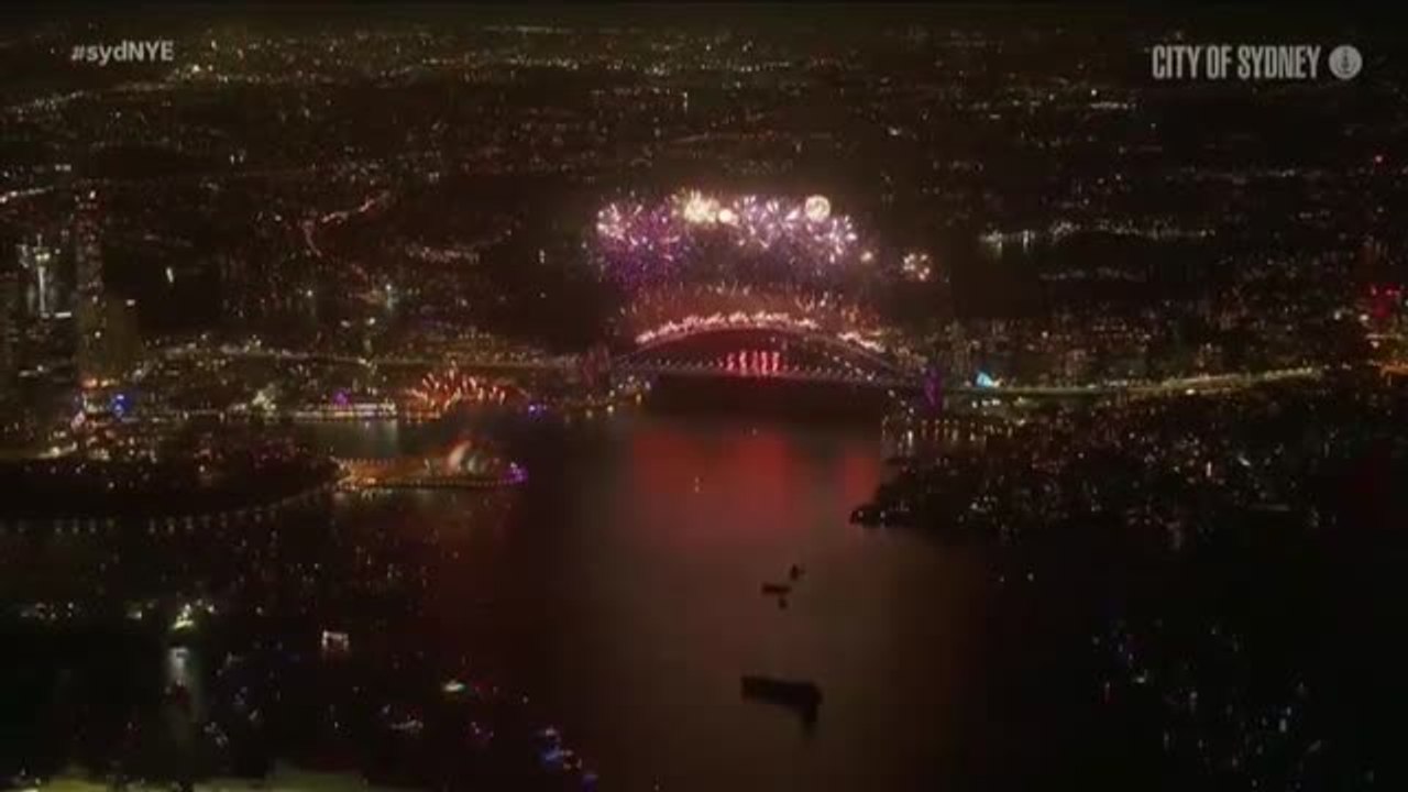 Fuegos artificiales en Australia para recibir el nuevo año 2022