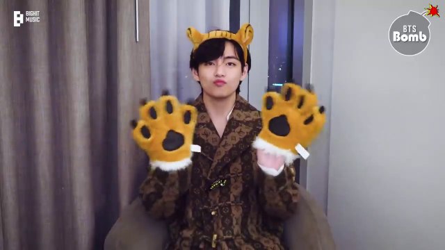 BTS Happy New Year 2022! - BTS Greetings (방탄소년단) | Happy Tiger Year