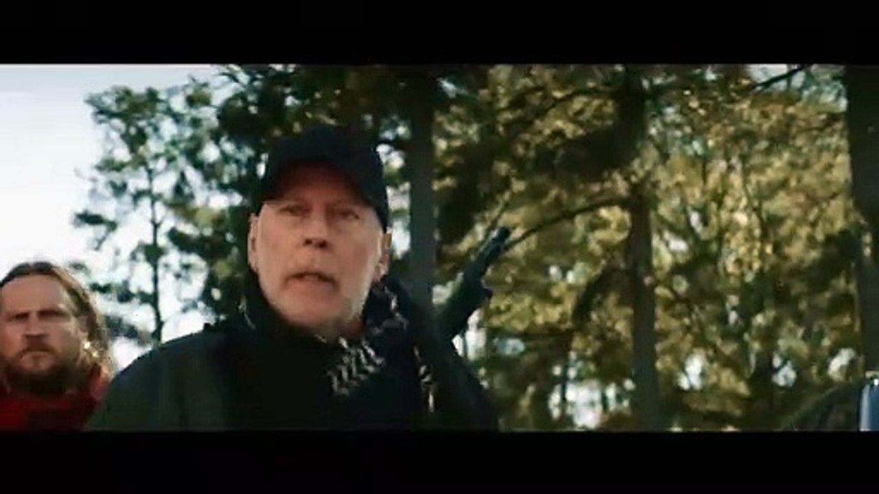 Смертельный клинч (2021)