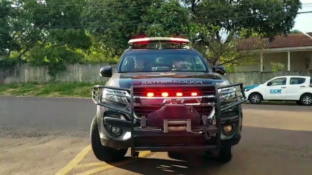 Com mandados de prisão em aberto, dois homens são localizados e presos pelo Choque no Jardim Veneza