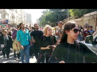 تشييع جثمان الفنان طلعت زكريا بمقابر العمود في الإسكندرية