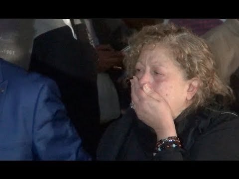 انهيار سمية الألفي وشيري عادل وفردوس عبدالحميد في عزاء هيثم أحمد زكي