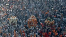 Hindistan’da tapınaktaki izdihamda 12 kişi hayatını kaybetti