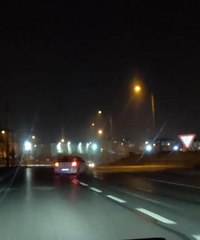 SULTANGAZİ'DE DRİFT YAPARKEN REFÜJE ÇIKTI