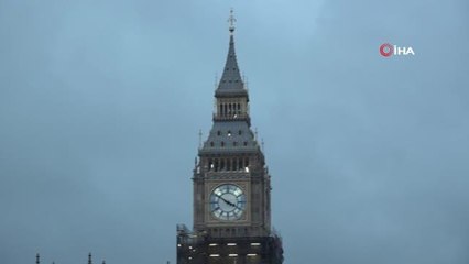 İngiltere'de Big Ben Saat Kulesi Açıldı4 Yıl Aranın Ardından Big Ben'den Çan Sesleri Yükseldi