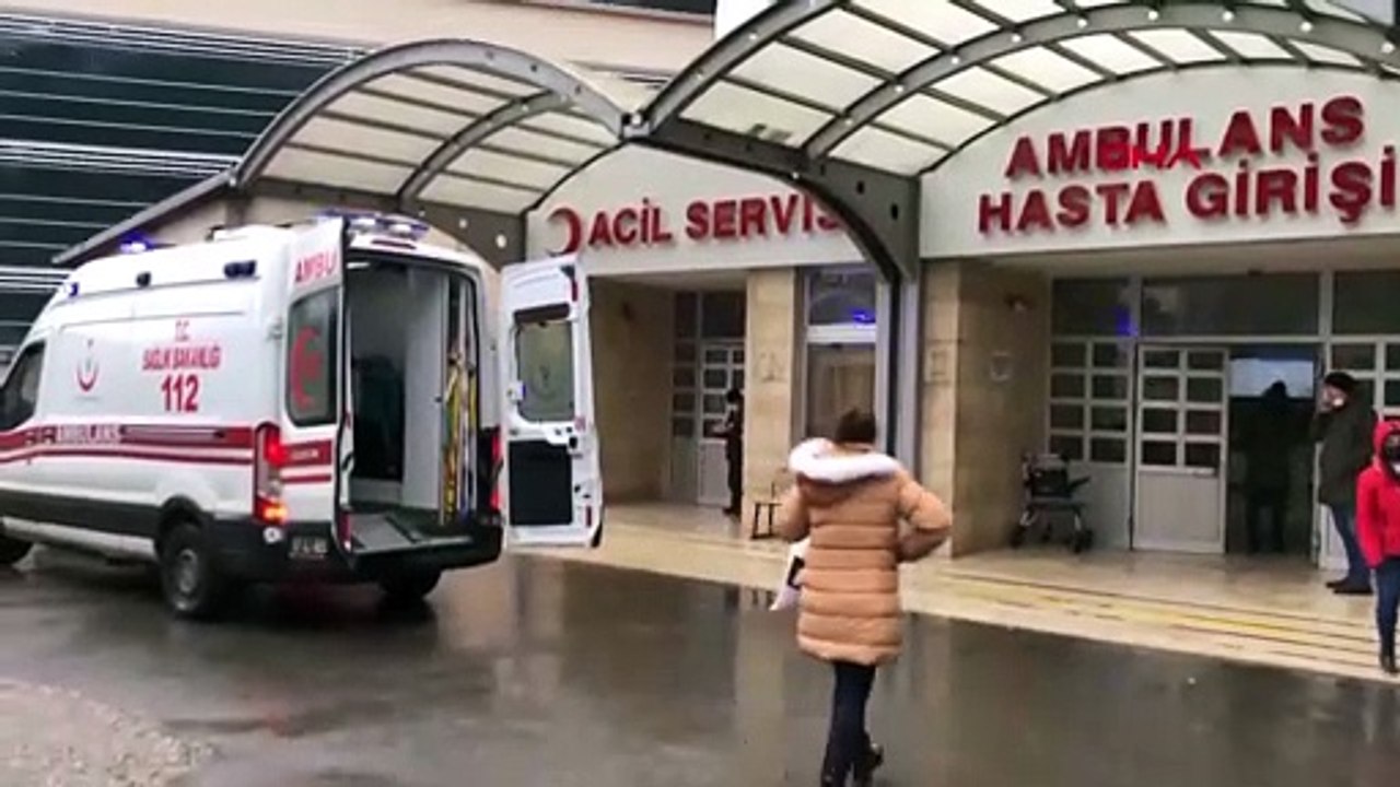 Araştırma görevlisi evinde ölü bulundu