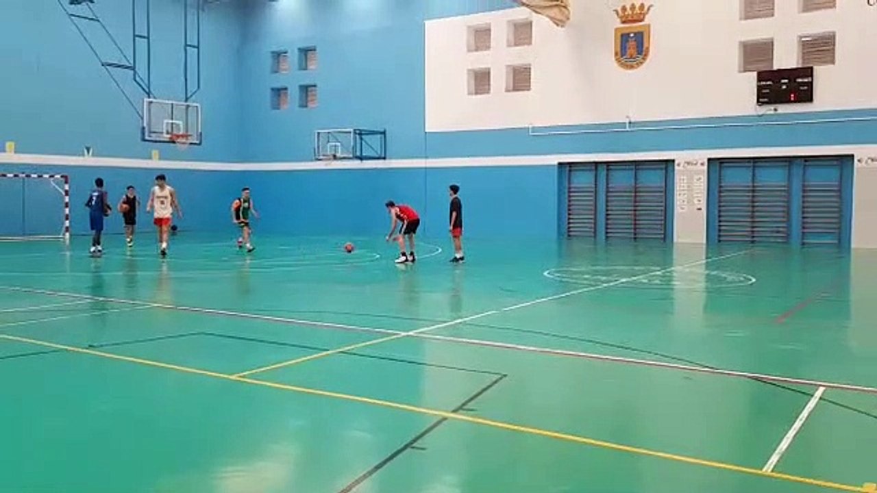 Más 1 x 1....