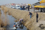 Son dakika haberleri! AKSARAY'DA OTOMOBİL, SULAMA KANALINA UÇTU: 1 ÖLÜ