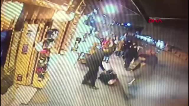 Düşen düşene... Kaldırımdaki yükselti yayaların kabusu oldu