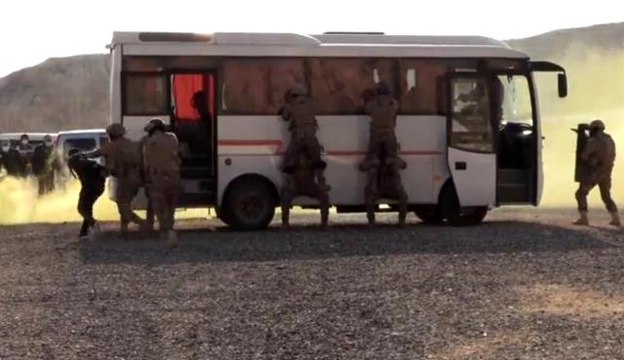 Gaziantep'te gerçeğini aratmayan rehine kurtarma tatbikatı