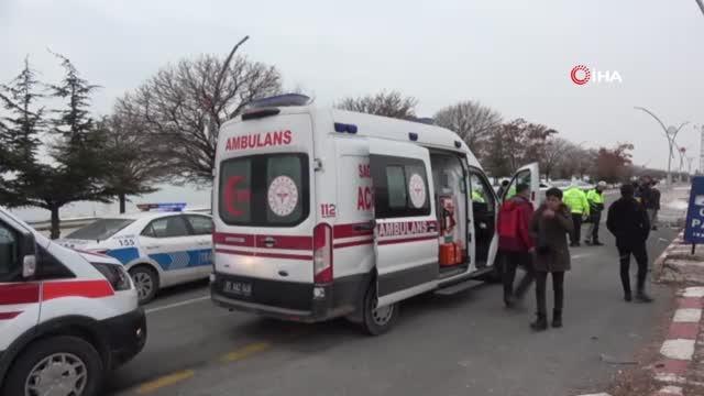 Köpeğe çarpmamak için manevra yaptı, kullandığı araç yan yattı: 6 yaralı
