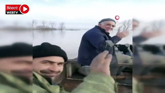 Meriç Nehri’nde taşkın alarmı: Köy halkı kayıkla geziyor