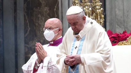 El papa en su primera misa del 2022: Herir a las mujeres es ultrajar a Dios