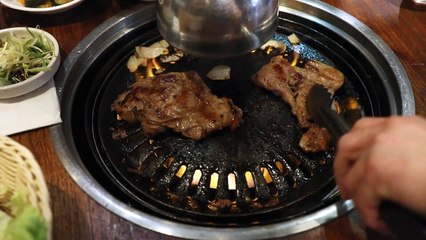 한류 타고 'K-푸드'도 열풍...오감 만족 "한식 좋아요" / YTN