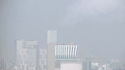 [날씨] 휴일, 오전까지 곳곳 눈 조금...서쪽 미세먼지 '나쁨' / YTN