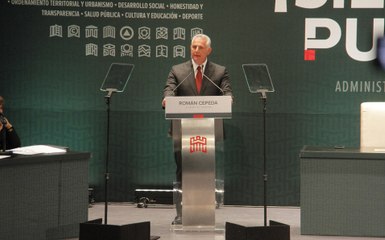 Román Alberto Cepeda toma protesta como alcalde de Torreón