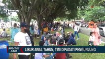 TMII Dipadati Ribuan Pengunjung, Antrean Kendaraan di Pintu Maasuk Tak Terhindarkan