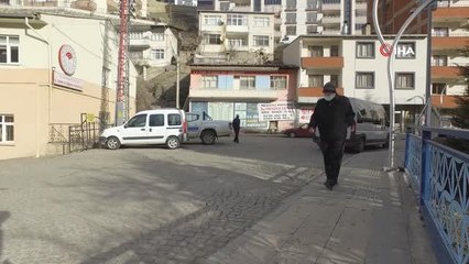 Son dakika haber | Bıkmadan, usanmadan hastaneye tekerlekli sandalye almak için mavi kapak topluyor