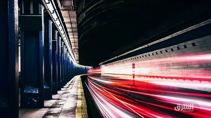 ...ذي يستمر مع مرور الزمن في توازن مستقر مع...