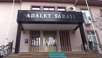 Bir kişiyi başından vurarak öldürdüğü iddia edilen şüpheliler adliyede