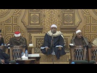 نجل الطبلاوي يستقبل عزاء والدته بمسجد الشرطة