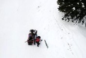 Son dakika haberleri | Uludağ'da kayak yaparken düşüp mahsur kalan tatilciyi jandarma böyle kurtardı