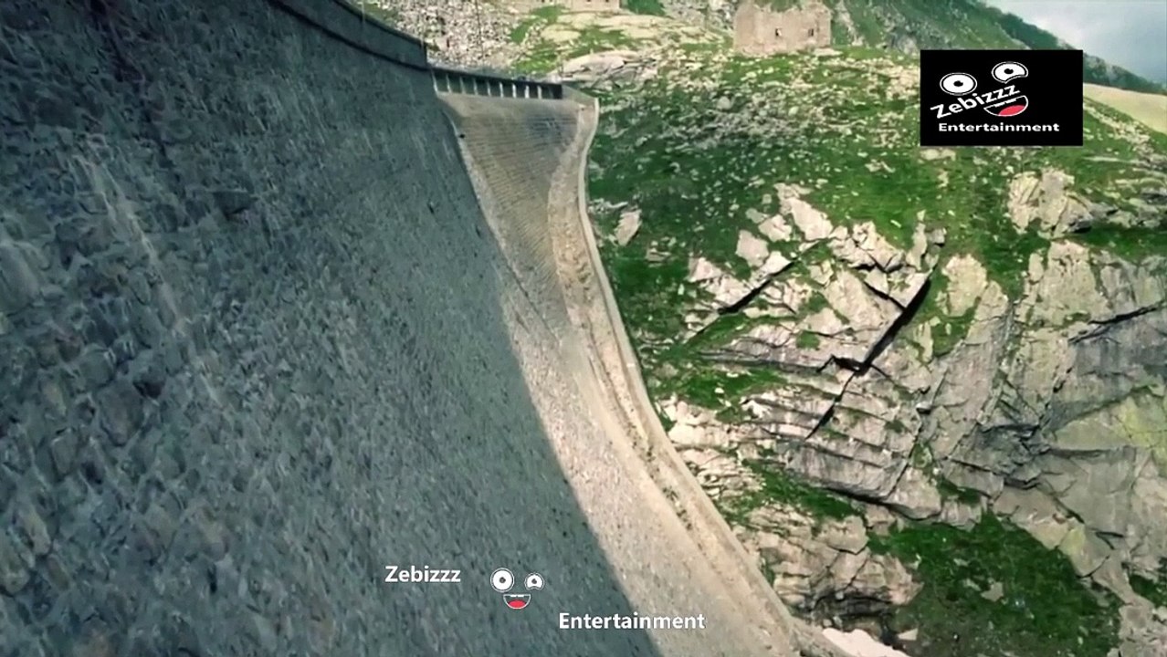 mountain goat defying gravity