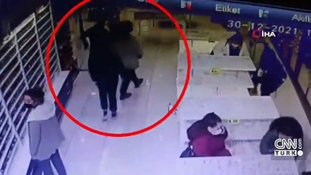 Hem çaldılar hem çalışanları suçladılar | Video Haber