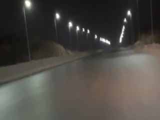 الطريق الدائري يخلو من السيارات في أولى ساعات الحظر