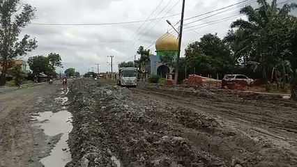 Menengok Progres Perbaikan Jalan Liang Anggang - Bati-Bati di Masa Denda