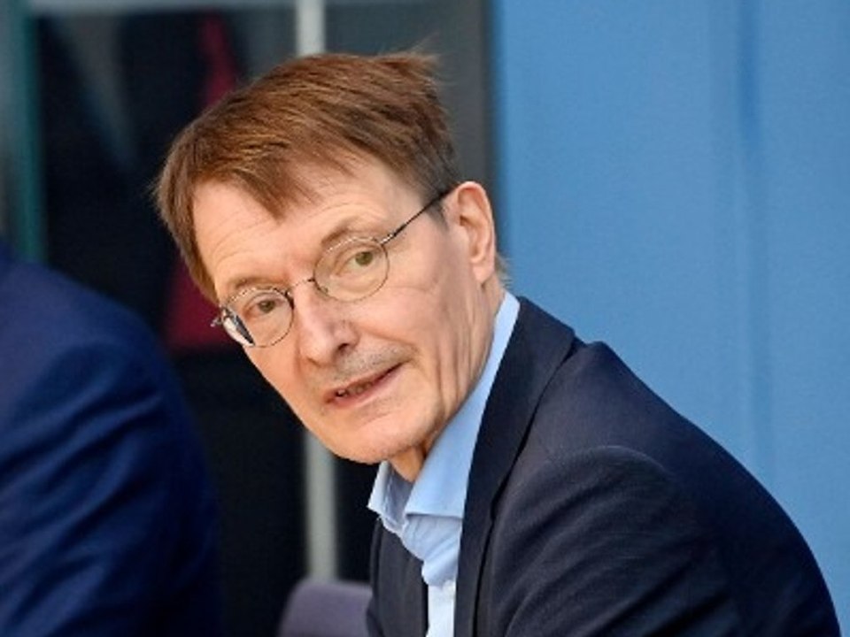 Corona-Medikament: Lauterbach hofft auf Notfallzulassung im Januar