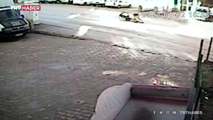 Ankara'da sokak köpekleri çocuğa saldırdı