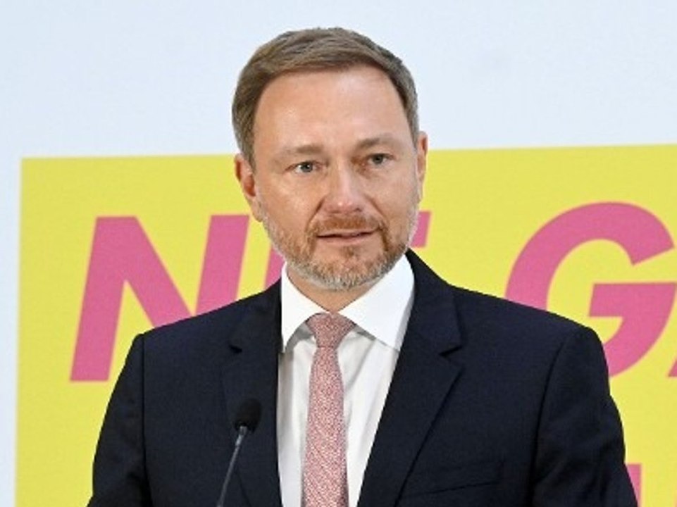 Steuerpolitik: finanzminister kündigt milliardenentlastungen an