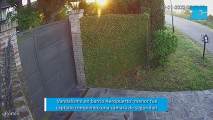 Vandalismo en barrio Aeropuerto: menor fue captado rompiendo una cámara de seguridad