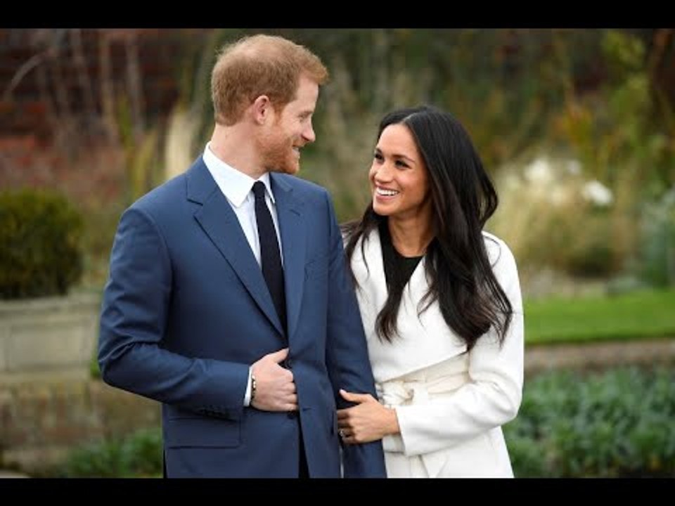 لماذا تنازل الأمير هاري وزوجته ميجان عن مهامهما الملكية؟