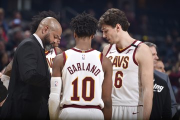 Frye: 'I think J.B. Bickerstaff has the coach of the year award locked up'