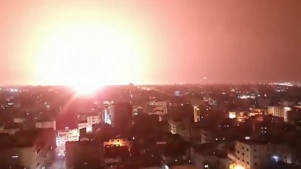 Tiga Ledakan Besar, Israel Balas Serangan Pasukan Hamas di Gaza