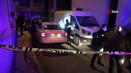 Arabanın içinde tabancayla vurulmuş erkek cesedi bulundu