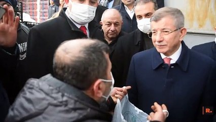 Davutoğlu, hal esnafını ziyaret etti: Hapse atacaklar diye korkudan konuşamıyoruz