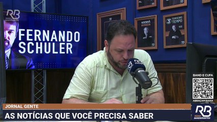 Download Video: O médico de Jair Bolsonaro, Antônio Macedo, afirma que ainda não foi decidido se o presidente precisará de cirurgia após quadro de suboclusão.