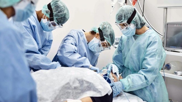 How long do Omicron patients take to recover?