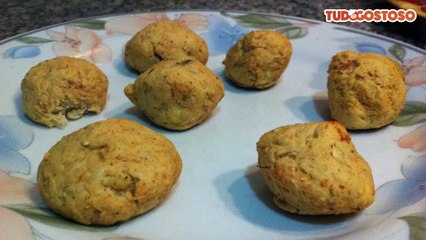 Bolinho de batata doce com frango