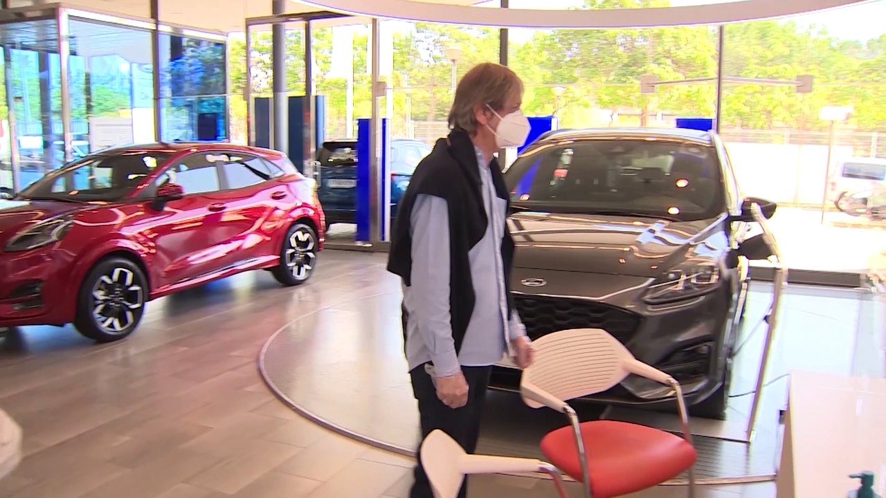 Las matriculaciones en 2021 crecen un 1%, lejos de las cifras de 2019