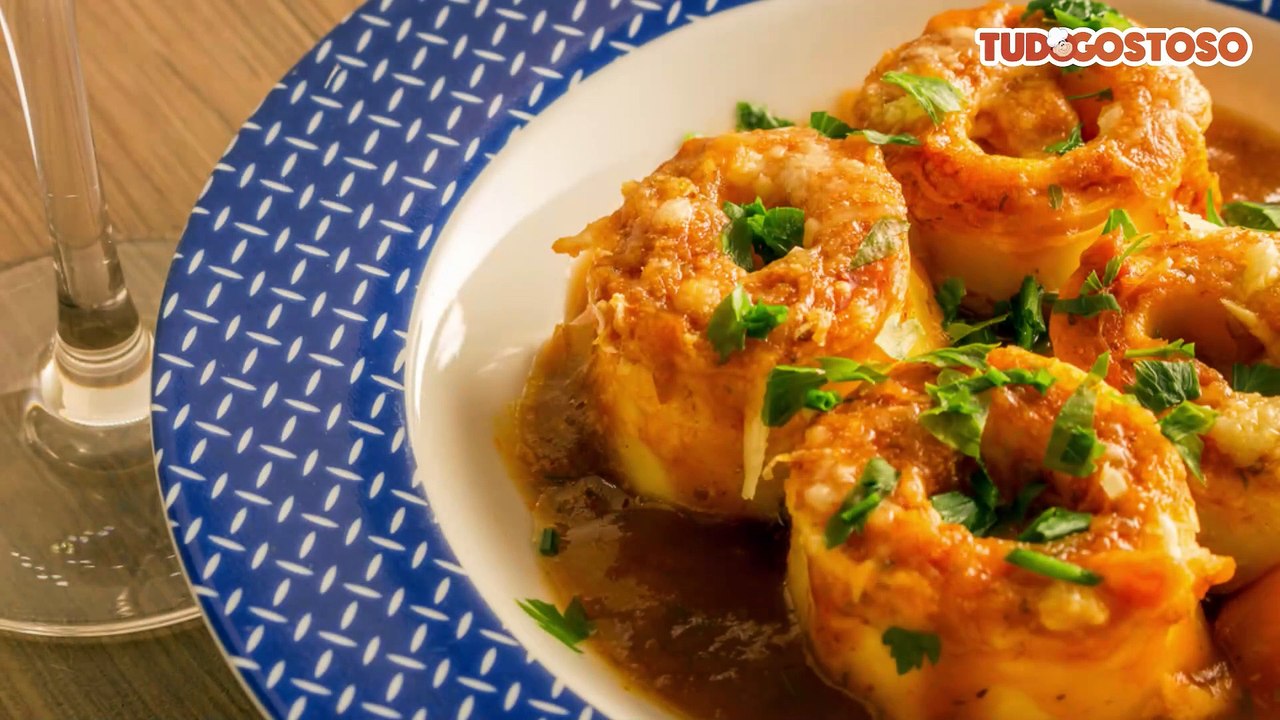 Rondelli com massa de lasanha