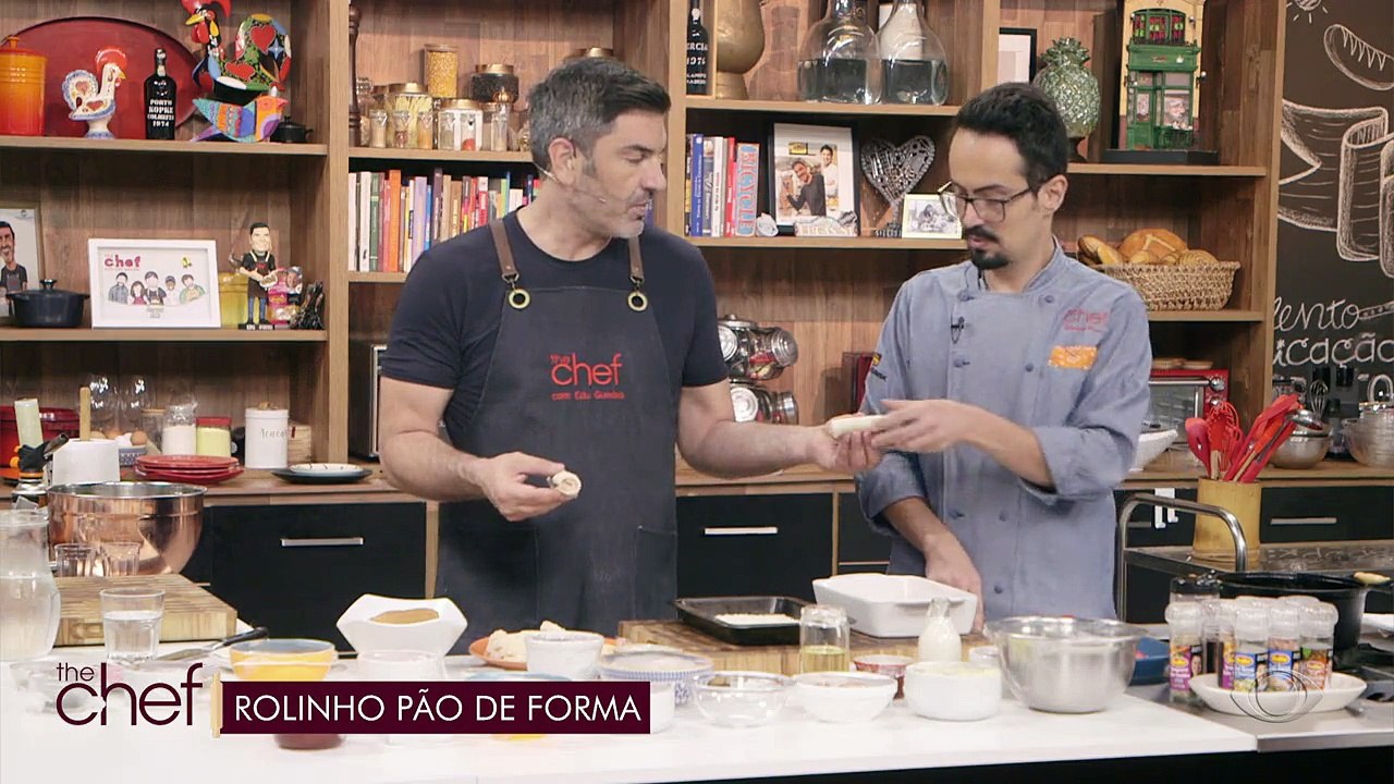 Rolinho de pão de forma